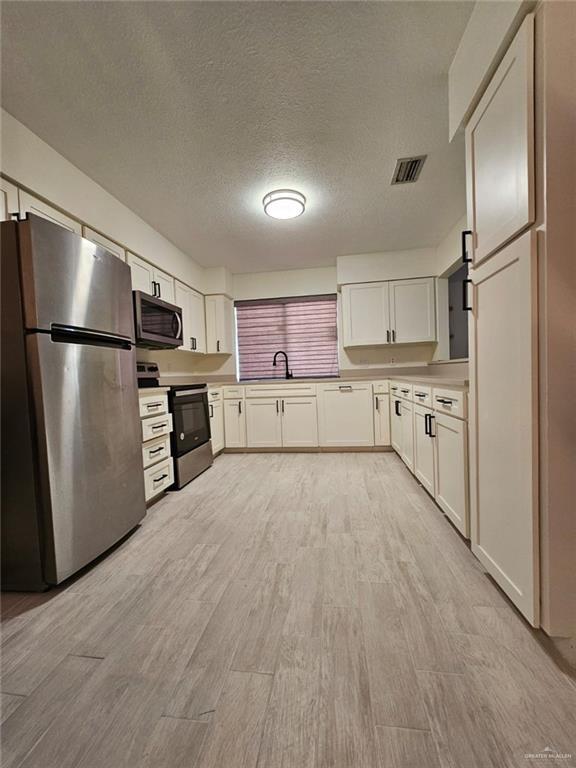 Foto del edificio - 508 W Iris Ave