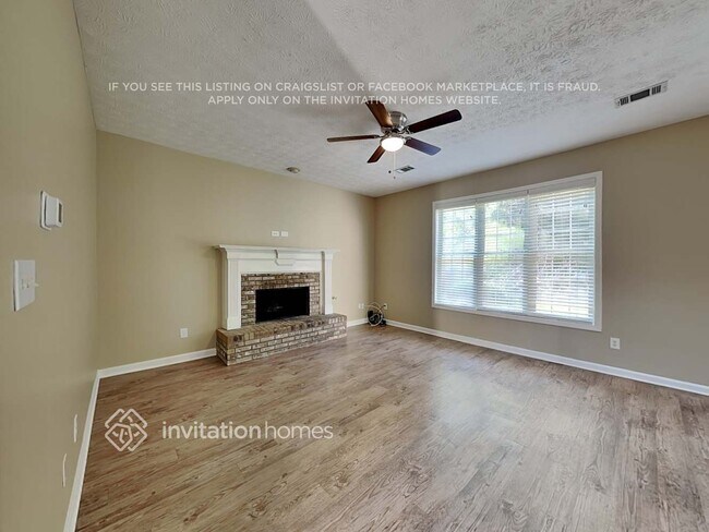 Foto del edificio - 4299 Chatham View Dr