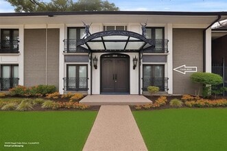 Building Photo - 10203 Regal Oaks Dr