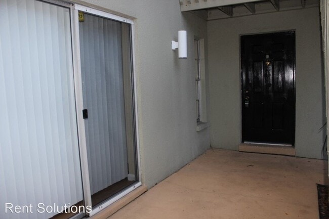 Building Photo - 2 br, 2 bath House - 1906 W. Dekle Ave Unit E