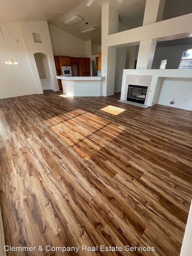 Building Photo - 4 br, 2 bath House - 7309 Sutters Mill Street