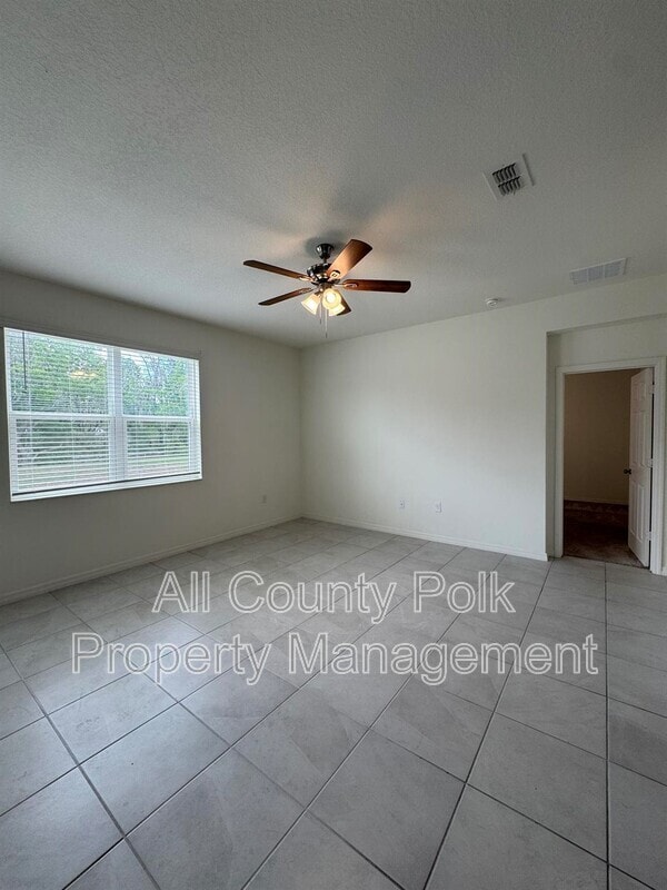 Foto del edificio - 7163 Cruz Ct