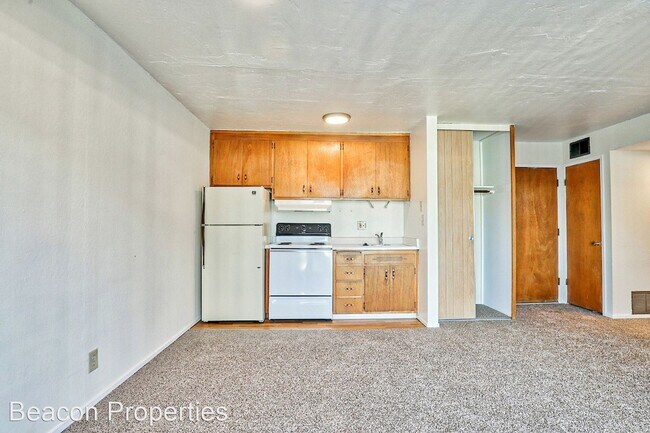 Foto del edificio - 33 Moss Ave