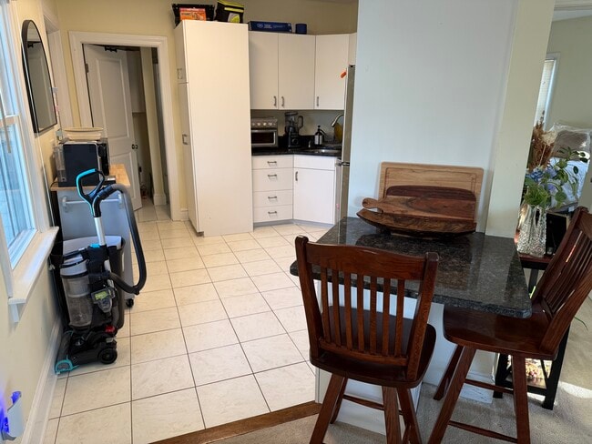 Building Photo - 51 N Main St