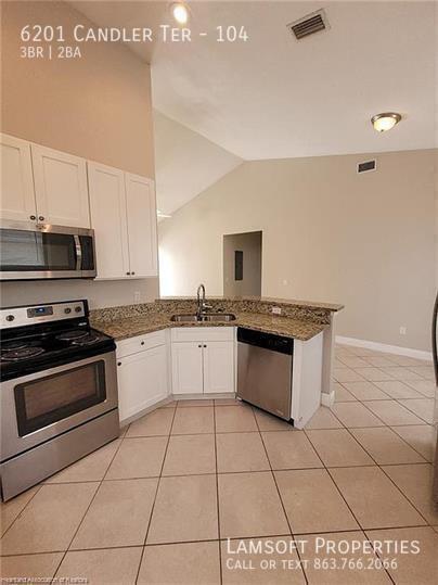 Building Photo - 6201 Candler Terrace