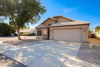 Building Photo - 503 W Kelton Ln