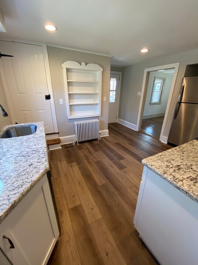 Foto del edificio - 1103 W Strasburg Rd