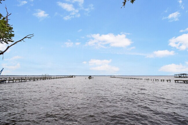 Foto del edificio - 125 CR 13 S