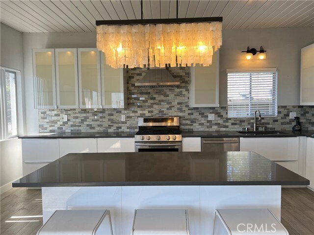 Foto del edificio - 31501 Burnside Pl