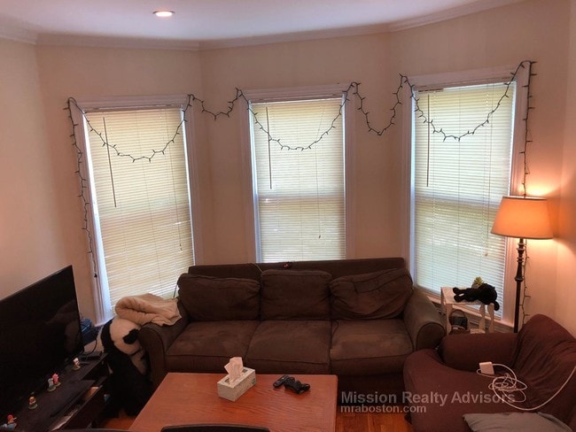 Building Photo - 192 Alleghany St