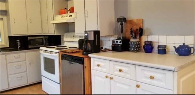 Photo du bâtiment - 242 Gill St