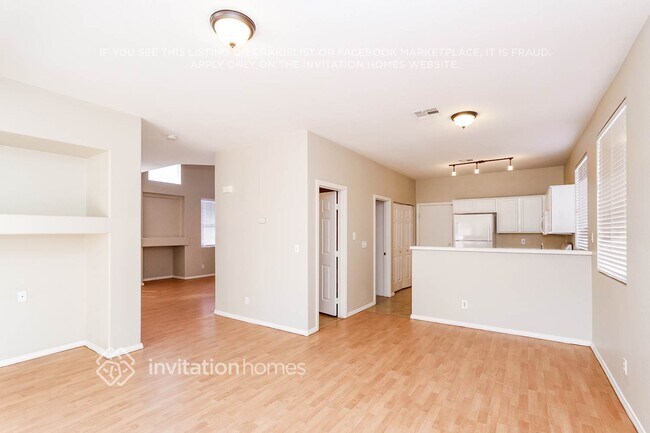 Foto del edificio - 9564 Flying Eagle Ln