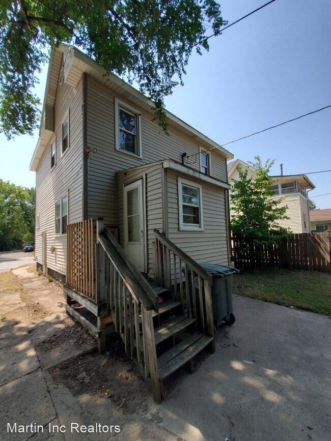 Foto del edificio - 3 br, 1 bath House - 1931 Franklin St