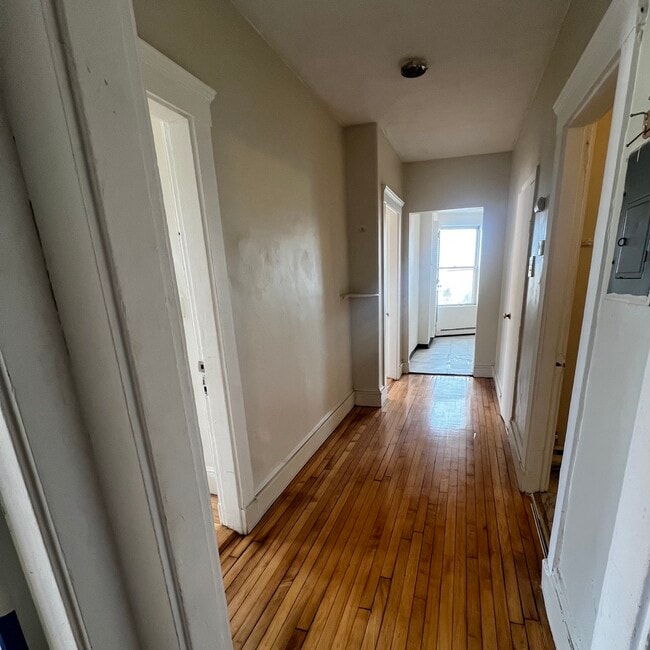 Foto del edificio - 366 Centre St