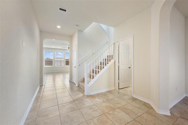 Building Photo - 3853 Legend Hill