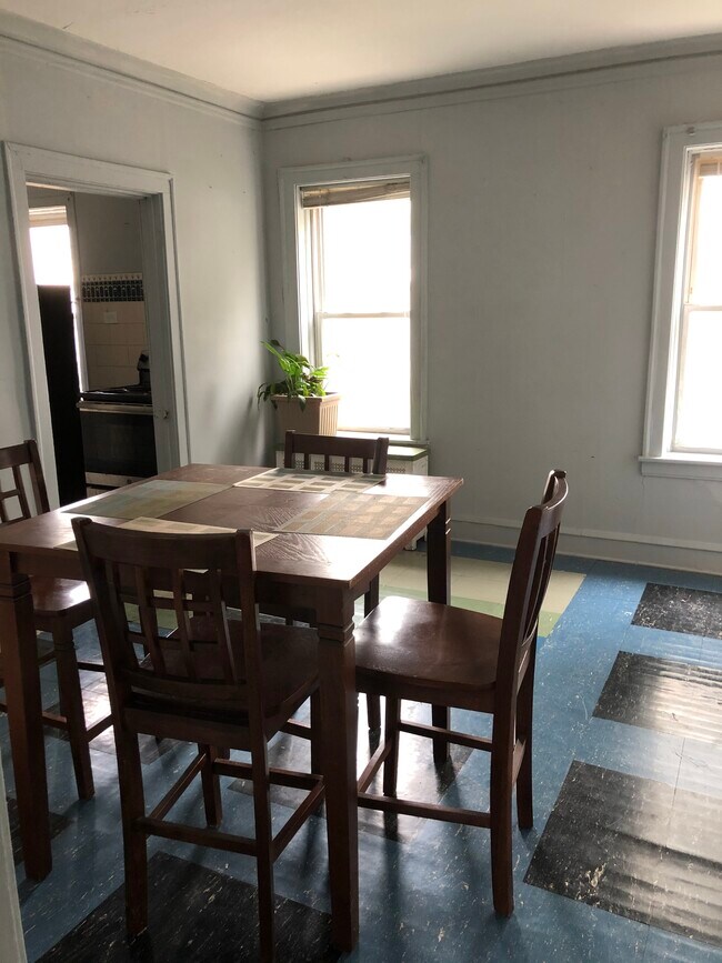 Foto del edificio - 4218 W Cortland St