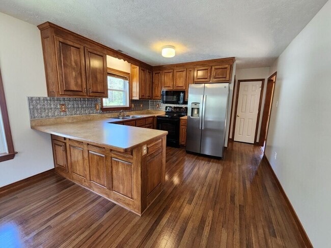 Building Photo - 4055 Wakema Rd