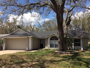 Building Photo - 7919 Goldleaf St