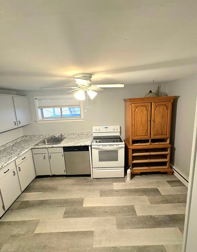 Foto del edificio - 1027 Cochran Mill Rd