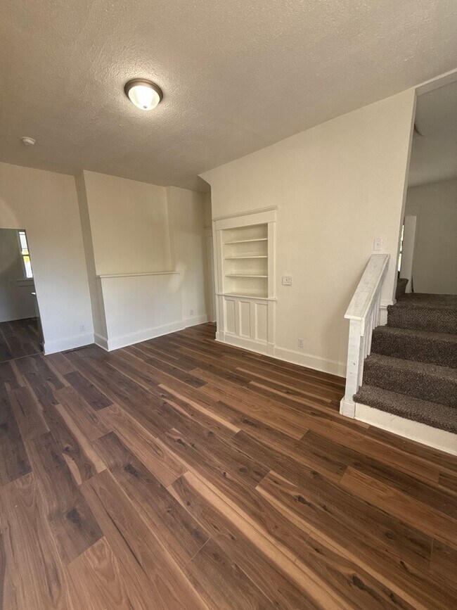 Foto del edificio - 3 bedroom/2 bath house