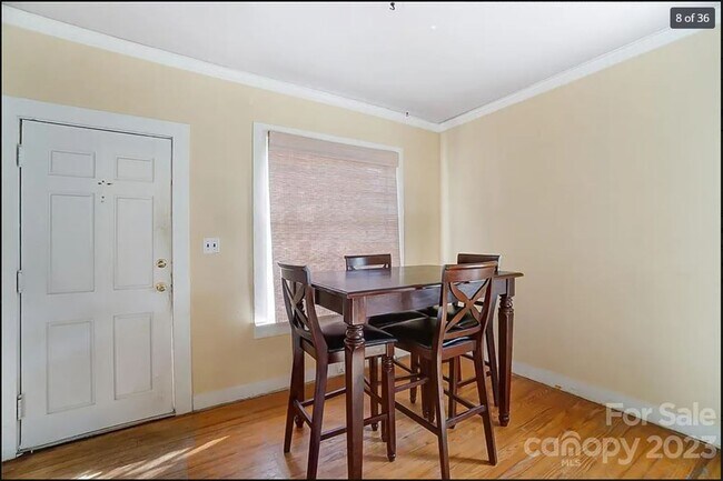 Foto del edificio - 225 10th St