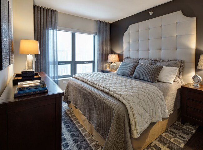 Foto del edificio - 81 W Hubbard St