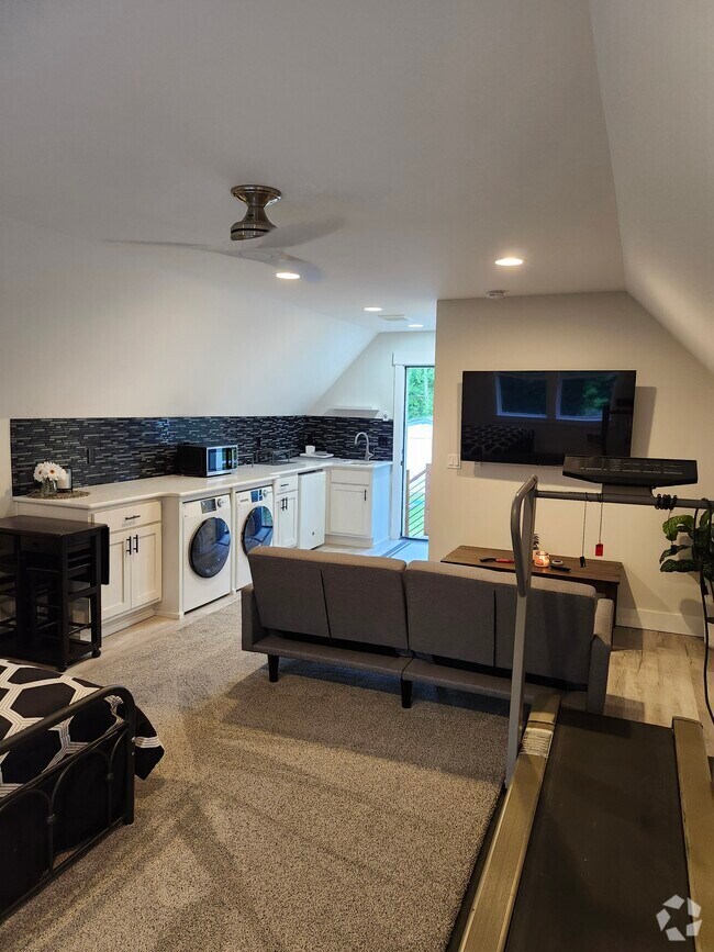 Lost Lake Grove Pet Friendly Apartments for Rent Camano Island, WA