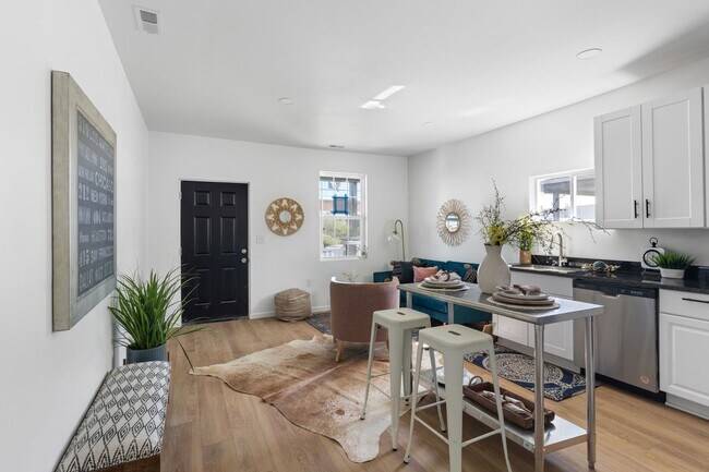 Foto del edificio - 412/414 Novelty St