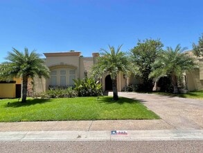 Building Photo - 232 Middleston Dr