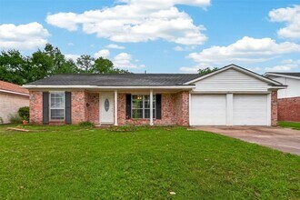 Building Photo - 16219 Rill Ln