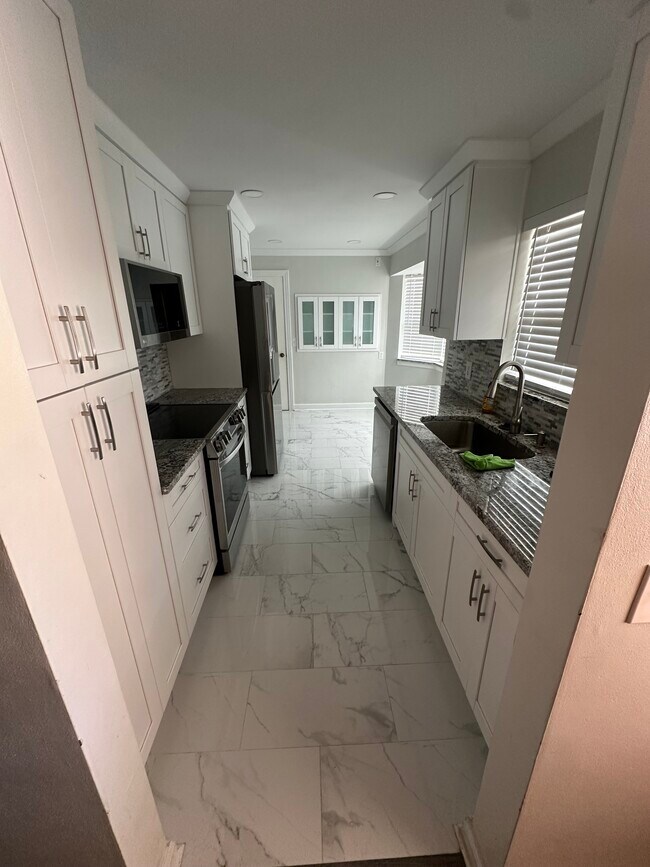 Foto del edificio - 6657 298th Ave N