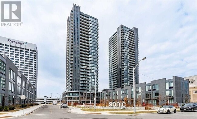 Building Photo - 2 Sonic Way