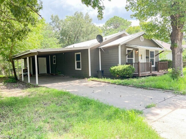 Foto del edificio - 3 Bedroom Single Family Home in Rockdale