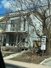 Building Photo - 400B MacKay St