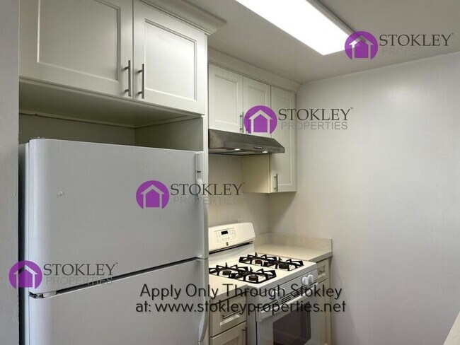 Building Photo - Stokley Properties Presents 2036 Sierra Rd...
