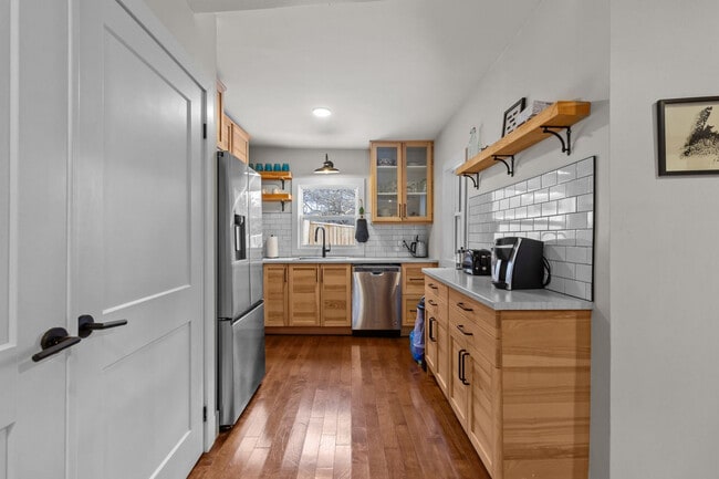 Photo du bâtiment - 14 Signal Hill Rd