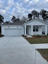 Building Photo - 828 Longleaf Dr