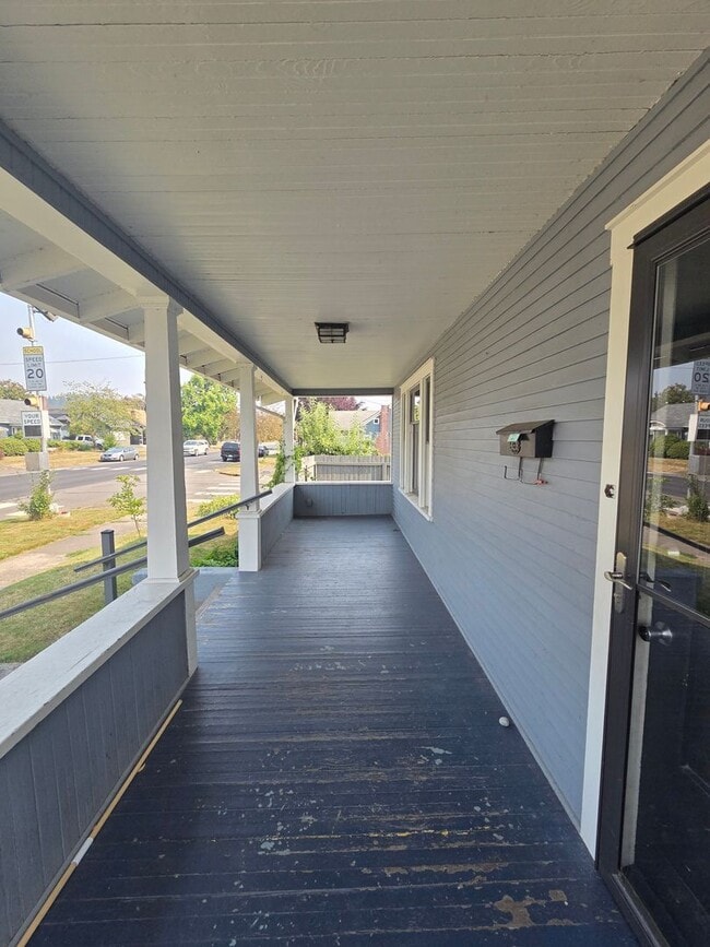 Building Photo - 4 bedroom 2 bath in Chehalis