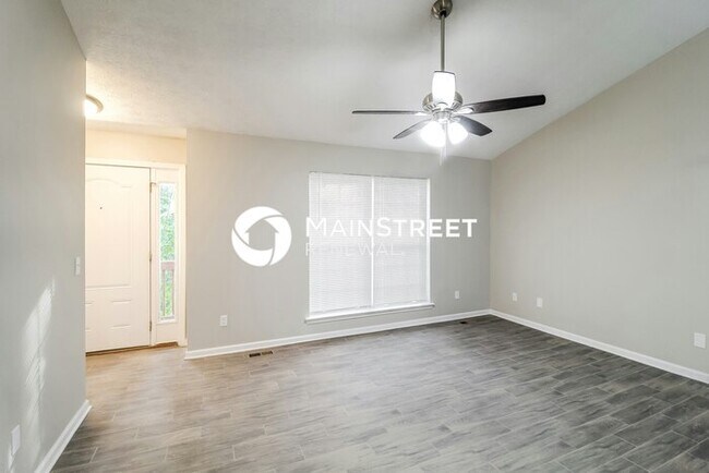 Building Photo - 3 Bedroom Pet-Friendly Home in Flowery Branch, GA with Main Street Renewal
