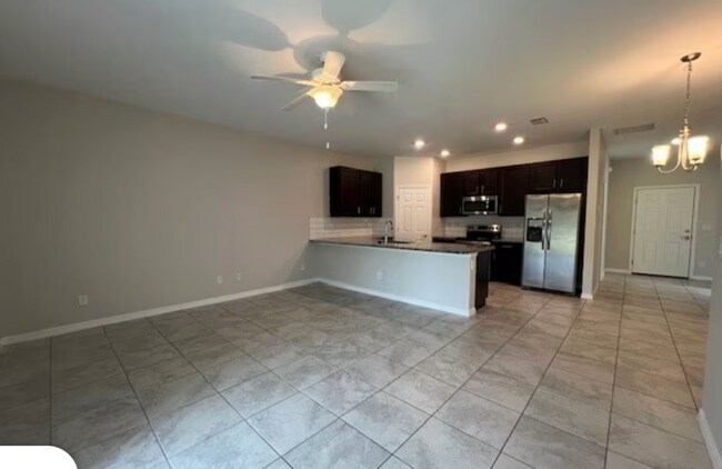 Foto del edificio - 3-bedroom, 2-bath duplex in Punta Gorda, FL.