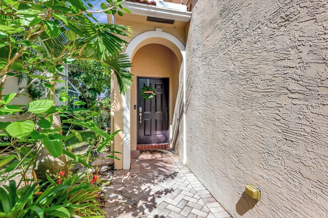 Foto del edificio - 9205 Villa Palma Ln
