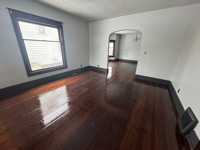 Foto del edificio - 32 S Virginia Ave