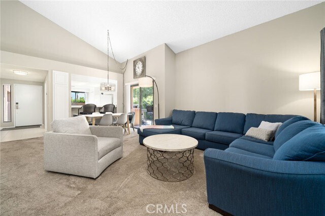 Foto del edificio - 73280 Rosewood Ct
