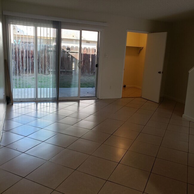 Foto del edificio - 2309 Westholme Blvd