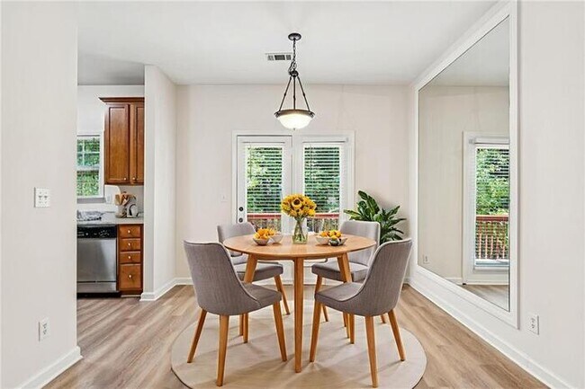 Foto del edificio - House 3 Beds 3 Bath