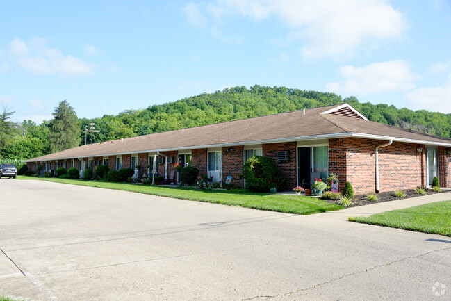 Building Photo - Fairbrook Manor Apartments