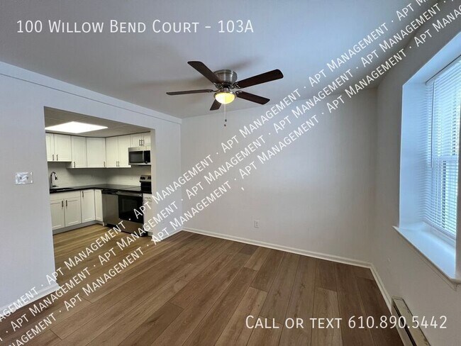 Foto del edificio - 100 Willow Bnd Ct