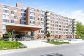 Foto principal - 2939 Van Ness St NW