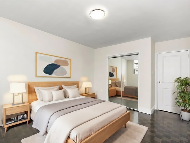 Bedroom - 2292 Weston Road