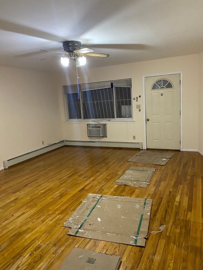 Photo - 35-22-22 163rd St Apartment